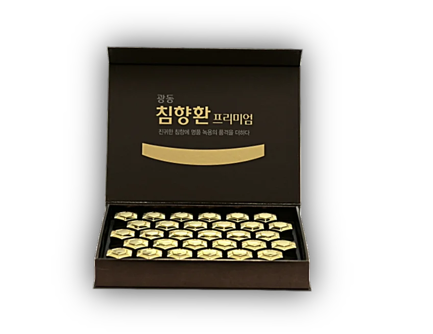 광동 침향환 제품 패키지 사진. 고급스러운 디자인의 프리미엄 건강식품으로, 침향과 녹용이 주원료로 사용됨